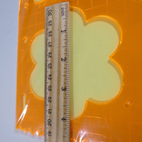 FISKARS “Shape Template” (4) Rectangles, Shapes #2, Stars, Ovals - Picture 7 of 10